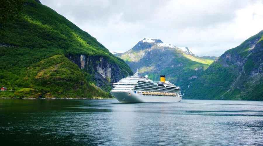 Costa Crociere Canada e New England – fari, foliage e città storiche