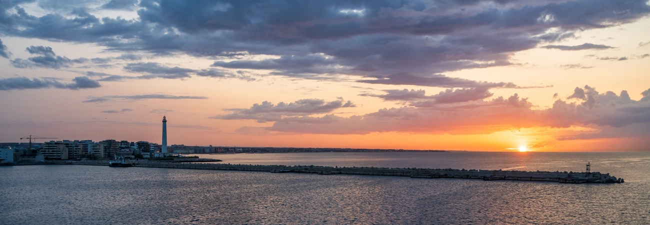 Crociere da Bari Grecia Croazia Montenegro con Buonacrociera